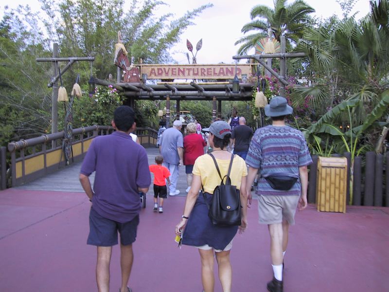 115-1537_img.jpg